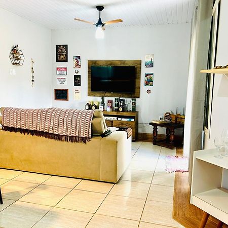 Casa Com Spa De Hidro, Aquecedor E Cromoterapia A 1,0 Km Do Centro Chapada dos Guimarães Екстериор снимка