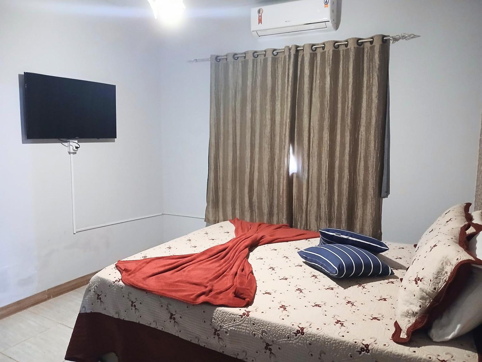 Casa Com Spa De Hidro, Aquecedor E Cromoterapia A 1,0 Km Do Centro Chapada dos Guimarães Екстериор снимка
